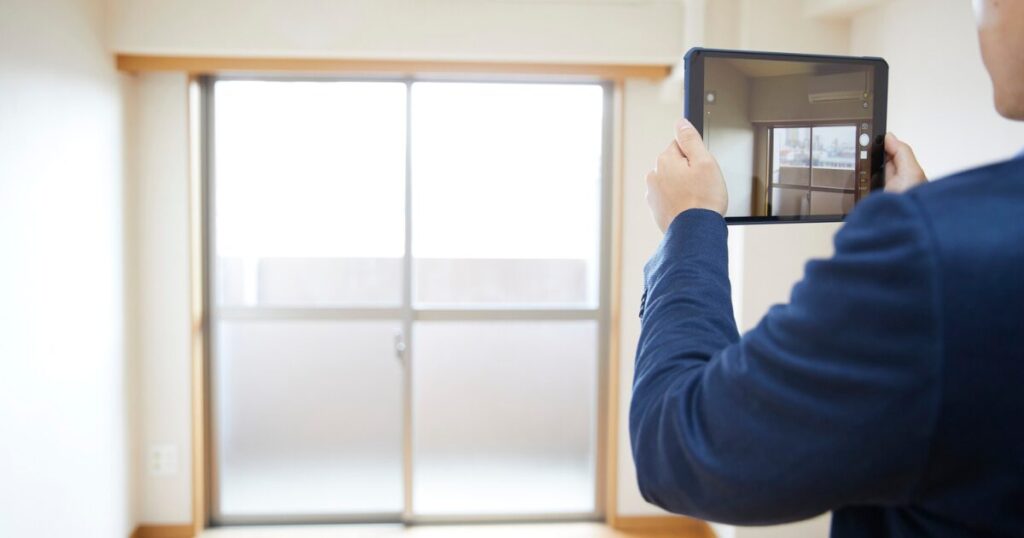 内覧時に部屋の状態を記録し、イメージをふくらませるための撮影