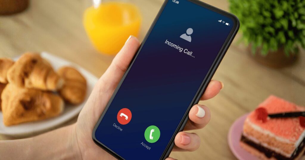引越し一括見積もり後に業者から電話がかかってくるイメージ